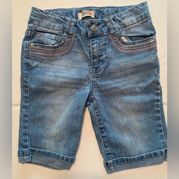 Route 66 Girls Size 10 Embellished Medium Wash Denim Bermuda Shorts - Picture 1 of 6